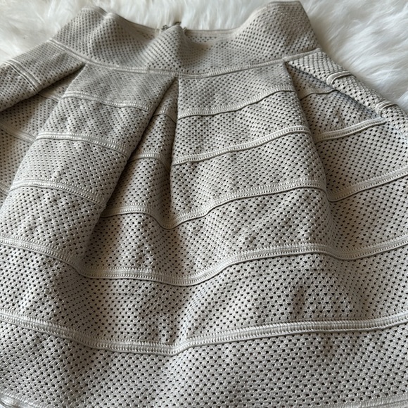 Beige Pleated Textured Mini - Picture 4 of 7